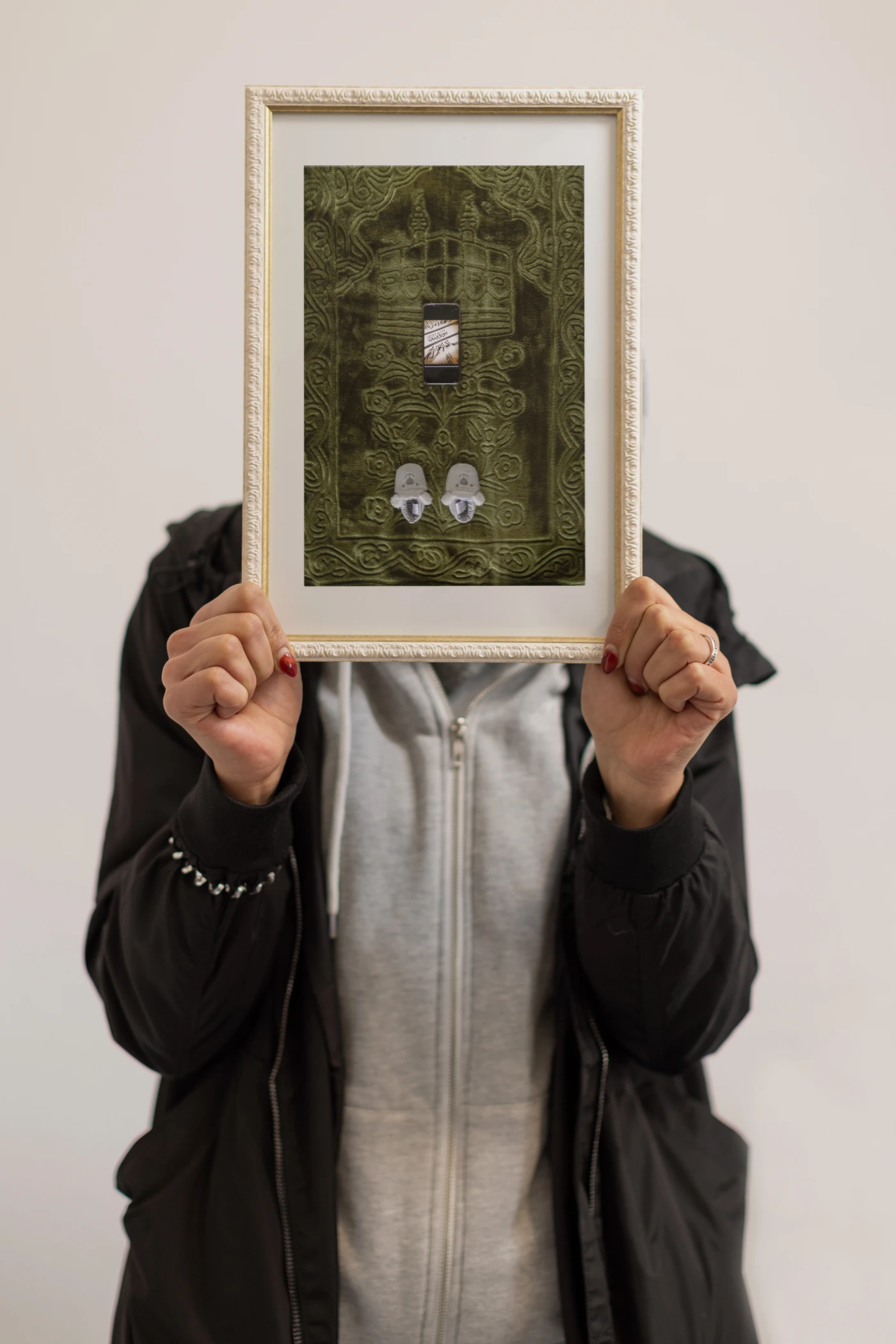 Making visible those who have to remain unseen — photograph 7